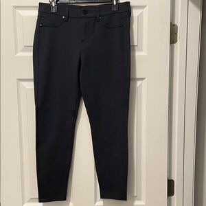 Liverpool Black Ankle Pants